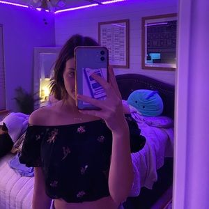 american eagle off the shoulder floral top